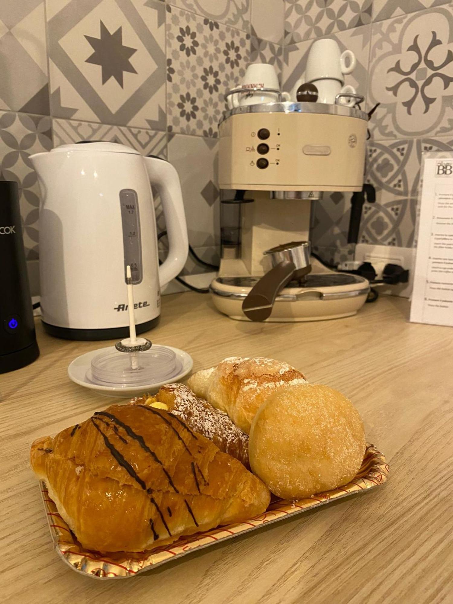 Dimora Il Campanile Bed & Breakfast Chieti Eksteriør bilde